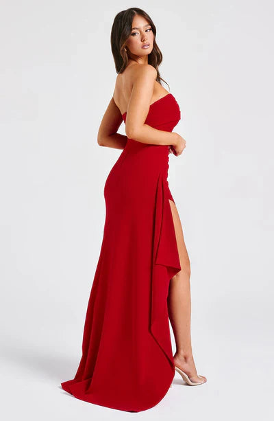 ZAFIRA MAXI DRESS™ - Unique Design & Showstopping Look